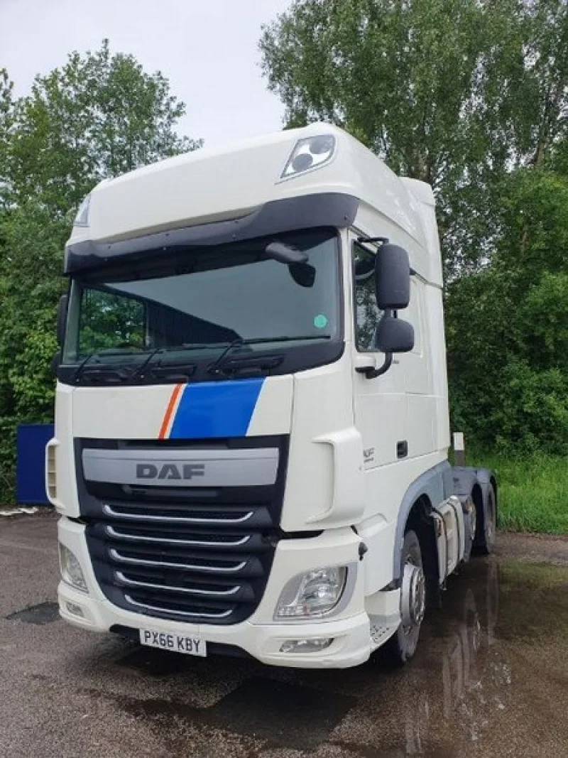 JPS Chartered Surveyors - 2 x DAF XF 460 FTG Arctic/Rigid Tractor Units | 66 & 65 Plate - Auction Image 2